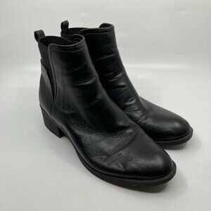 Kenneth Cole New York Chelsea Boots Womens 8 Lartie Black Leather Pull On